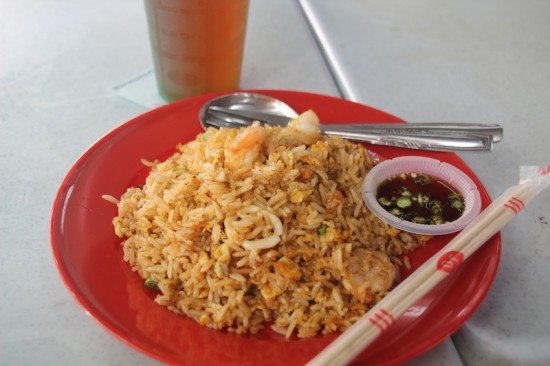 Fried rice with shrimps